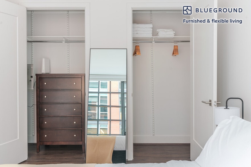 Building Photo - 770 Maine Ave SW