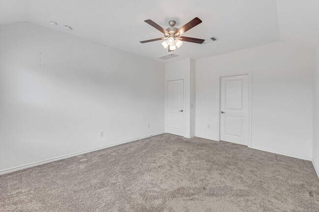 Building Photo - 15702 Rosemary Hl Ln