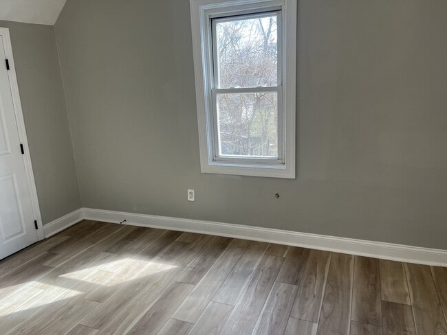 Building Photo - 1667 Warder St