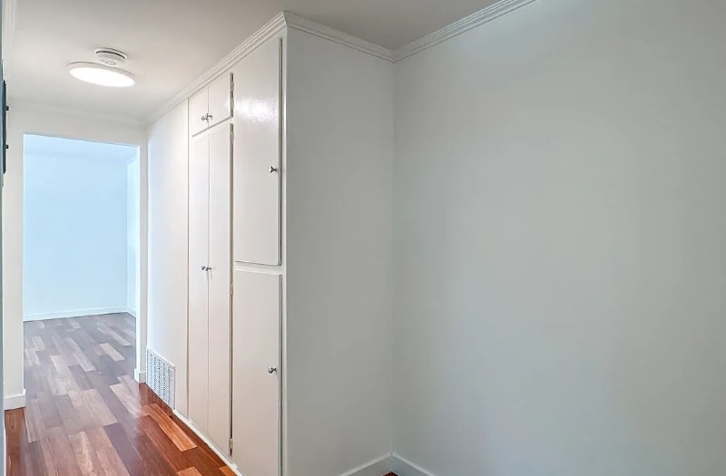 Building Photo - 1241 N Fairfax Ave