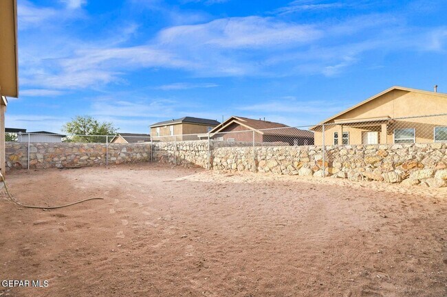 Building Photo - 14223 Poets Rock Ln