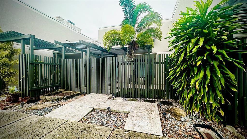 Building Photo - 11205 NW 15th Pl