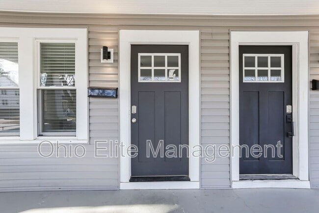 Building Photo - 1115 S Ohio Ave