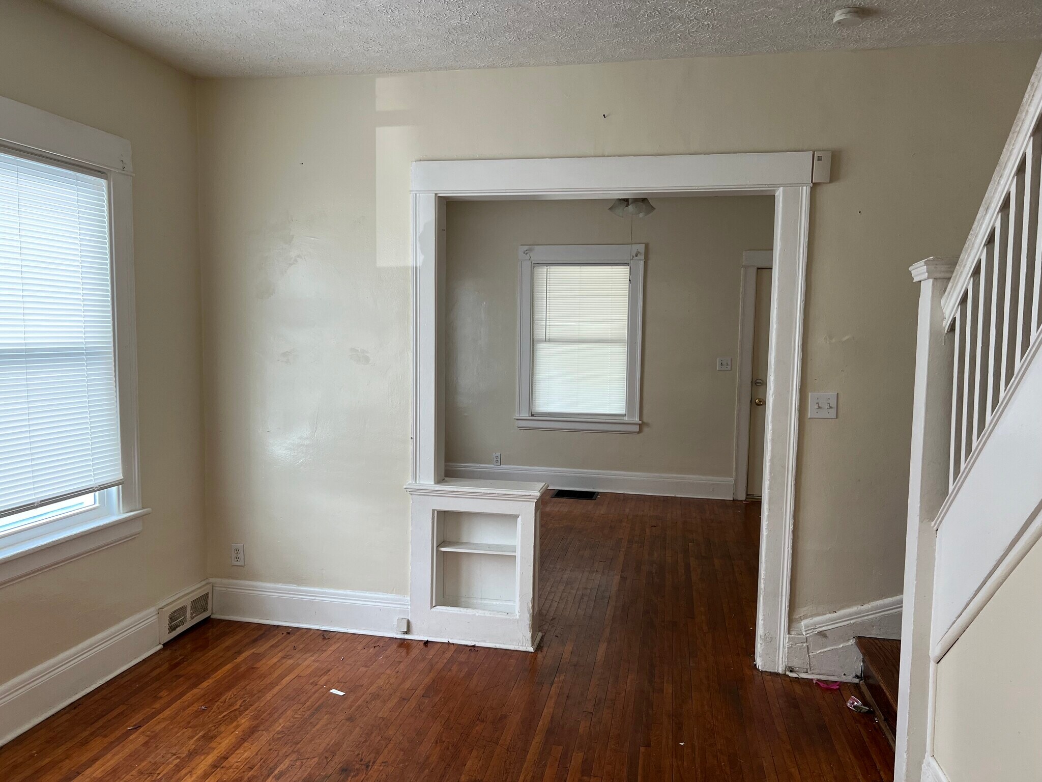 Building Photo - 95 Morton St