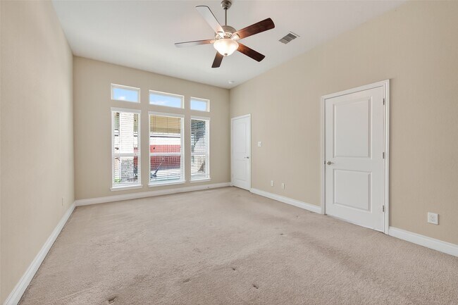 Building Photo - 18011 Begbie Path