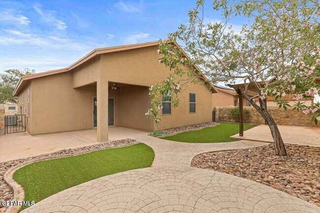 Building Photo - 1328 Dominic Anakin Dr