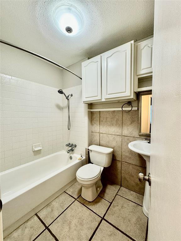Building Photo - Charming Ranch Style Home Near Parmer Lane...