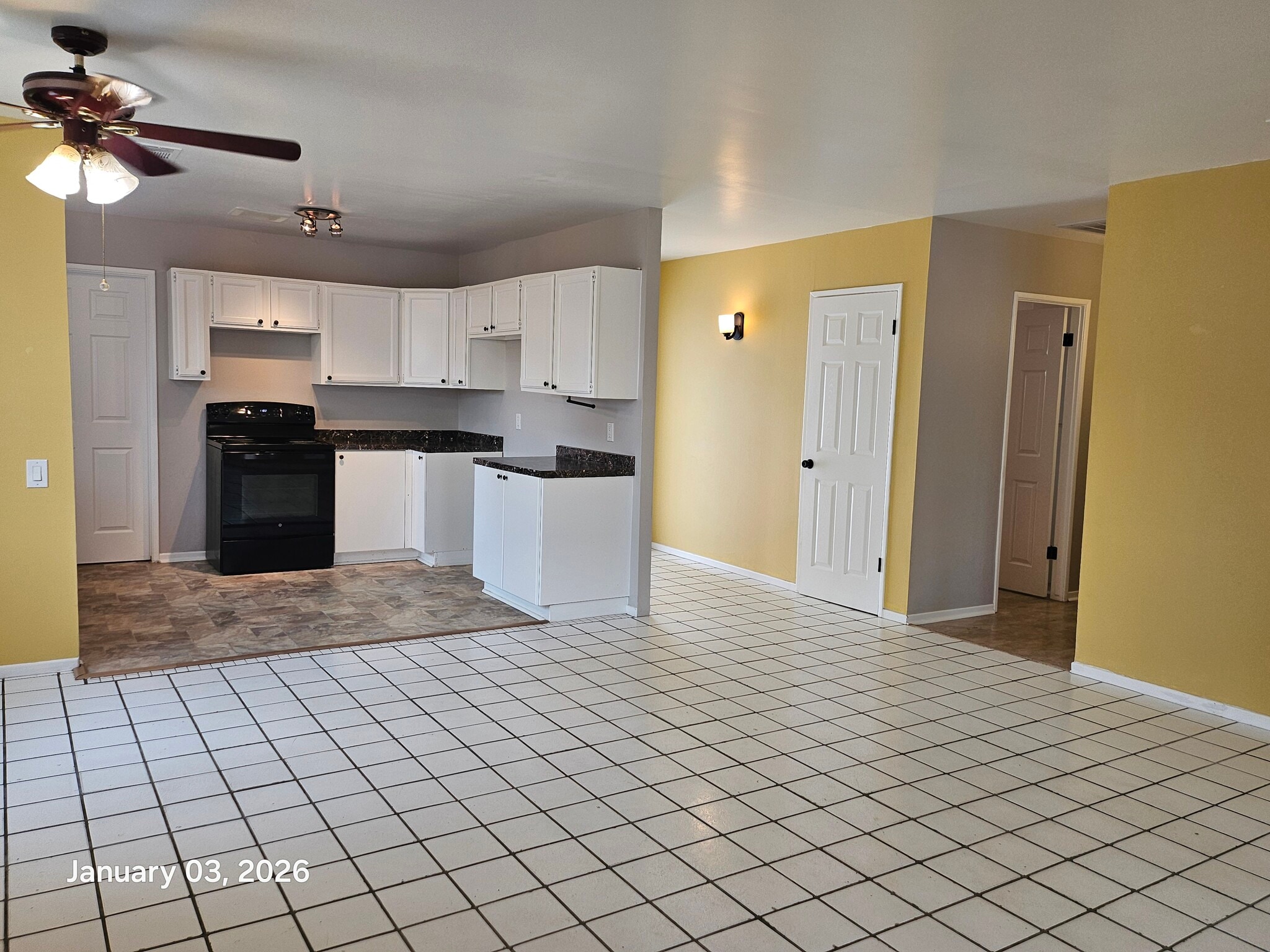 Building Photo - 42405 Iowa st