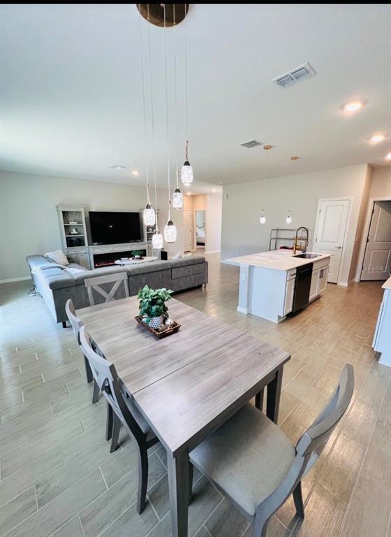 Building Photo - 2450 SW 170th Loop