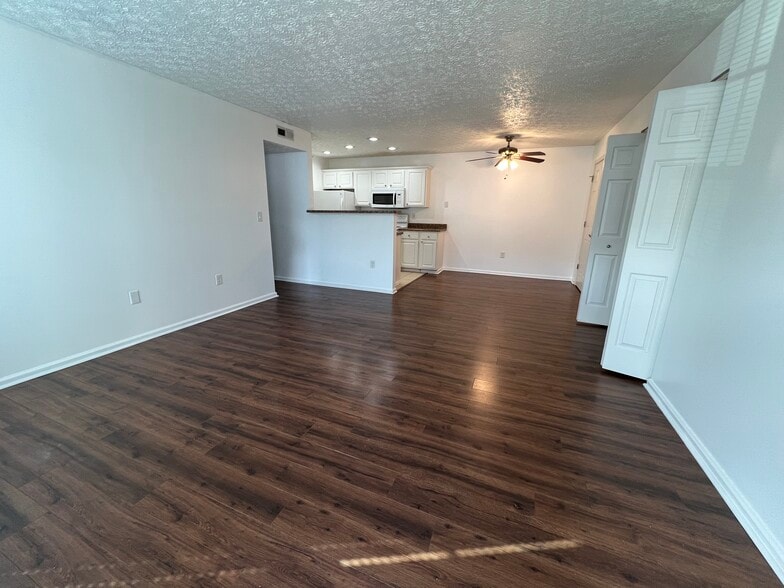 Family Room & Dining Area - 5588 Cypress Chase