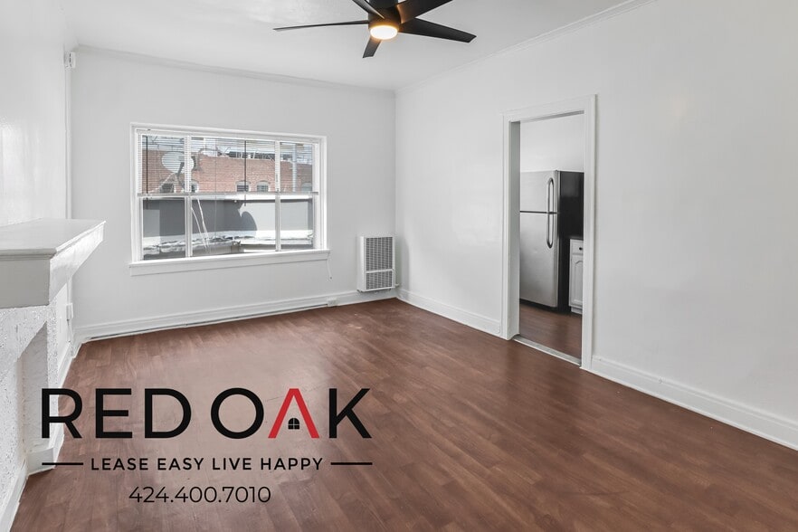 Building Photo - 687 Shatto Pl