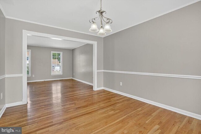 Building Photo - 7720 Loudon Dr