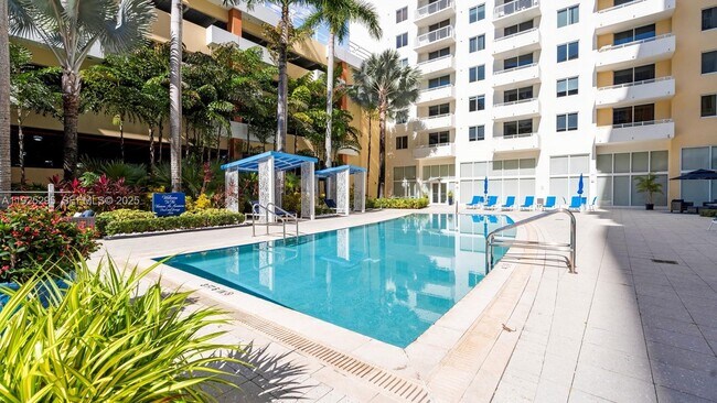 Building Photo - 18800 NE 29th Ave