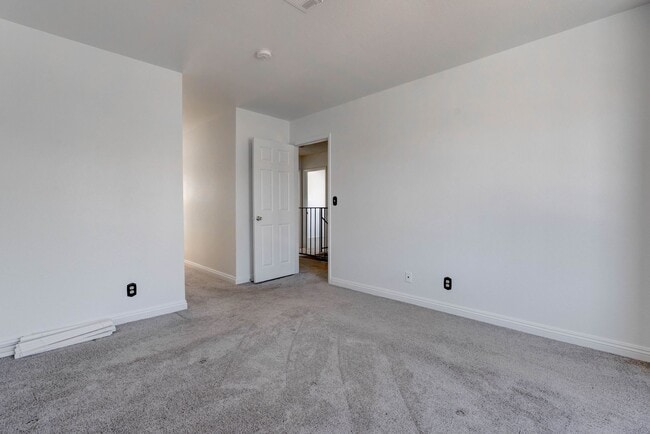 Building Photo - 5519 Myron Cir