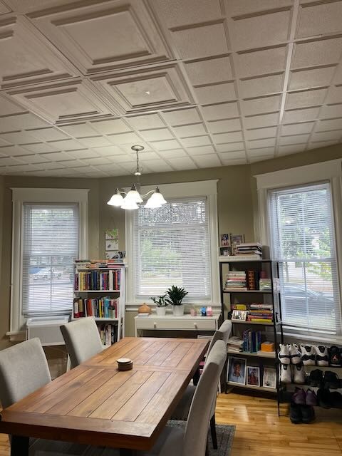 Building Photo - 1500 W 31st St