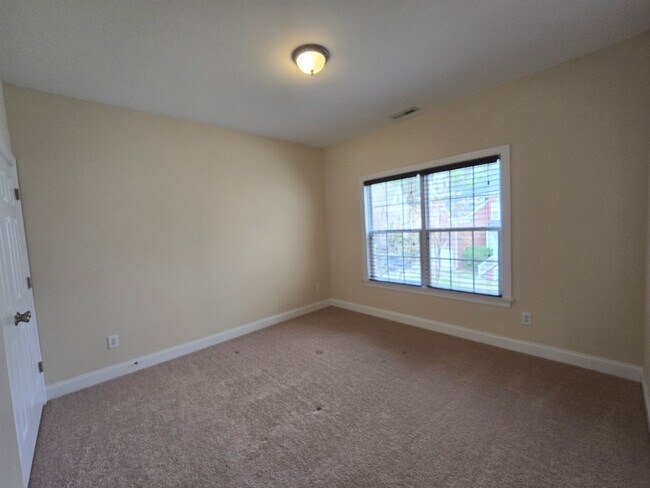 Building Photo - NEW LISTING in Cary NC!!