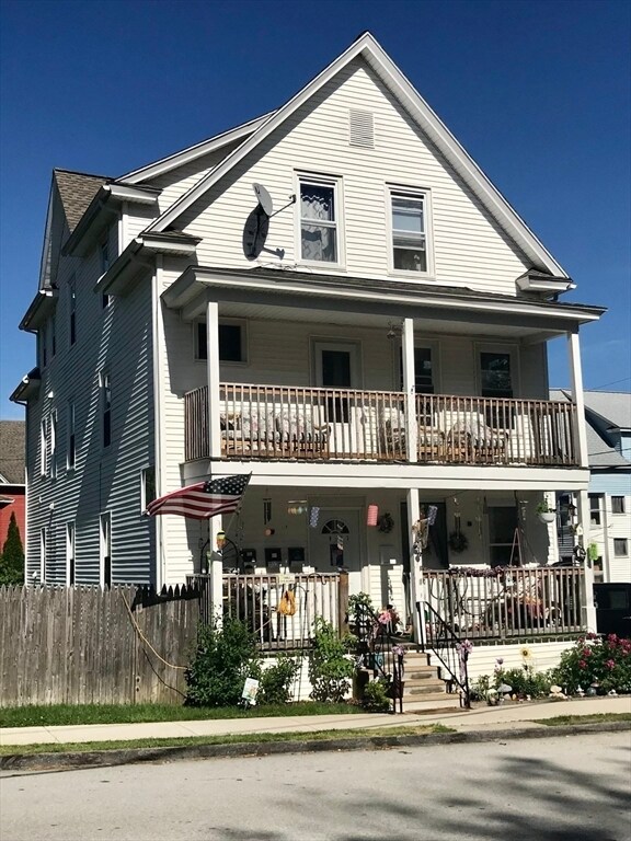 Building Photo - 8-10 Stearns St