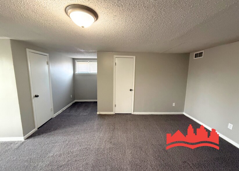 Building Photo - 2244 Cypress Cir