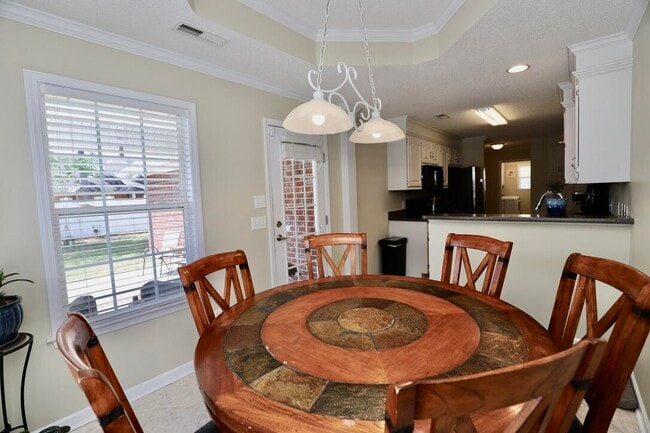 Building Photo - 3196 Daufaskie Rd