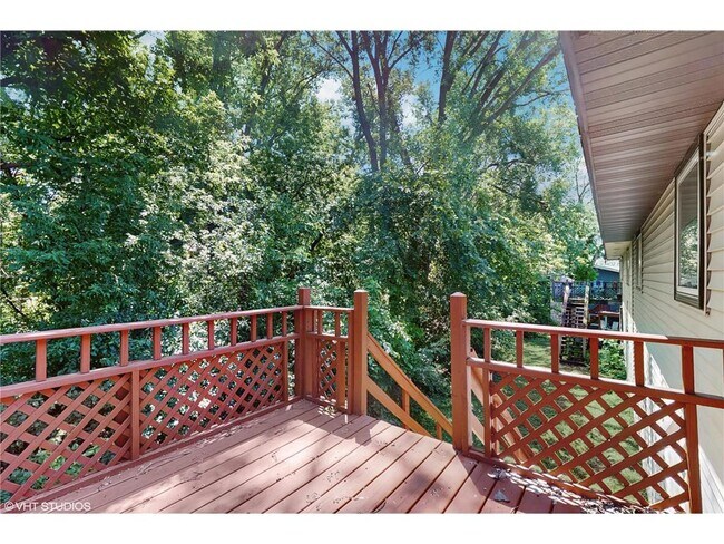 Building Photo - 2509 Cedar Hills Dr