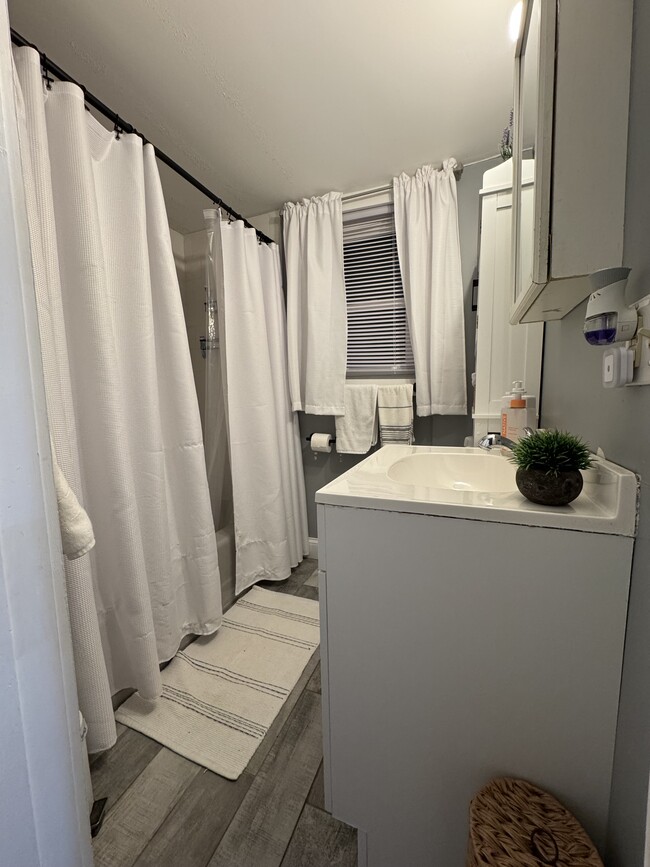 Building Photo - JNB Wood Properites LLC