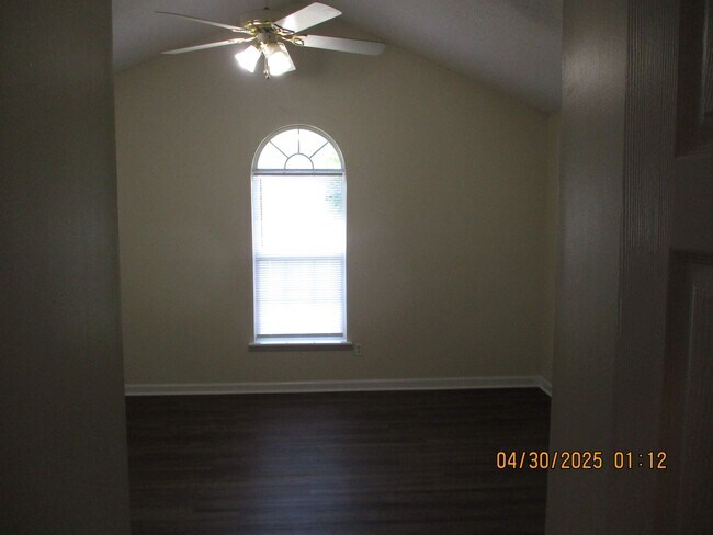 Building Photo - 227 Fire Tower Rd