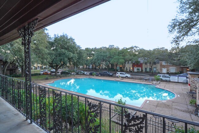 Building Photo - 5216 Arboles Dr