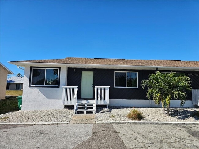 Primary Photo - 1600 Meadow Lark Ln