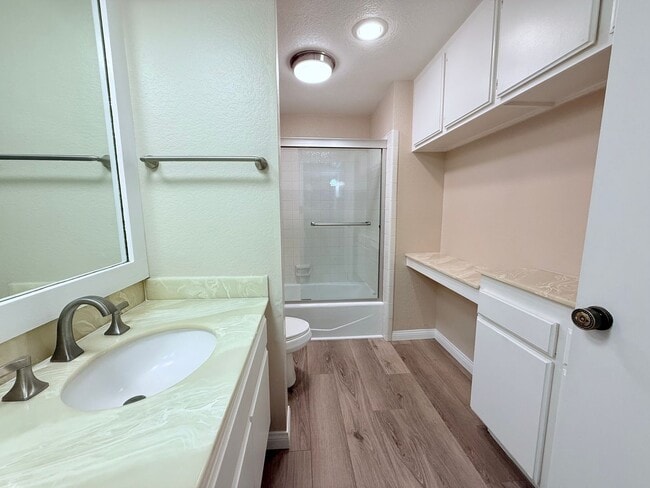 Building Photo - Best Value in Irvine!