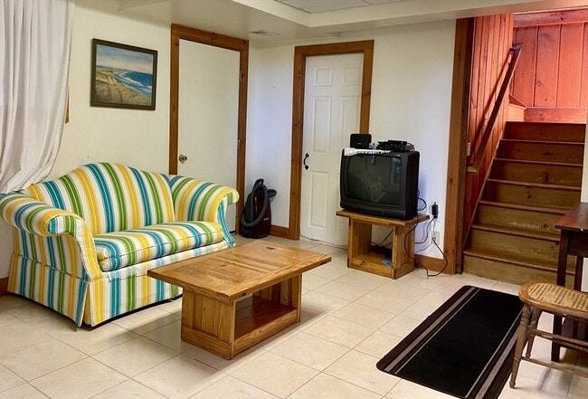 Building Photo - 35 Oceanview Ave