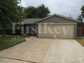 Building Photo - 604 Circleview Dr