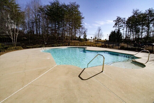 Building Photo - 1420 Brookmere Way