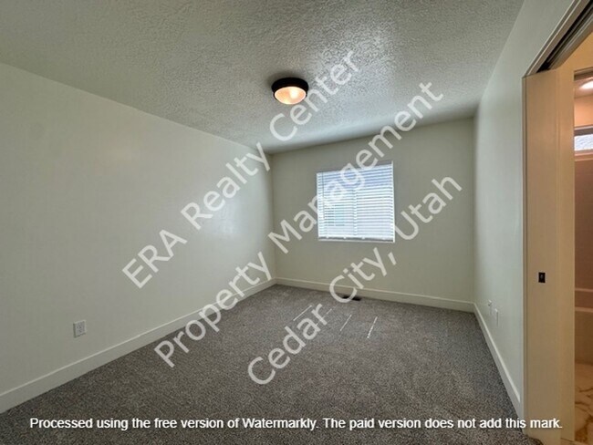 Building Photo - 4283 W Highway 56 #08