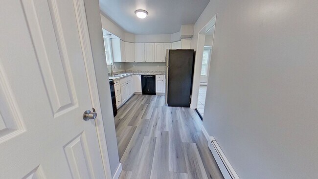 Building Photo - 3 Story Detached Home