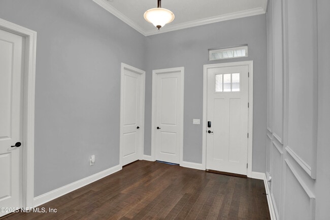 Building Photo - 176 Settler's Landing Dr