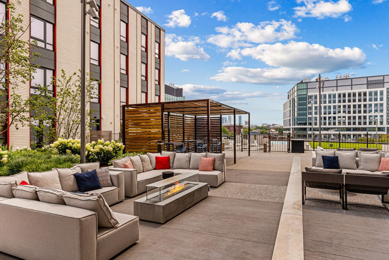 Building Photo - 270 Harvard St