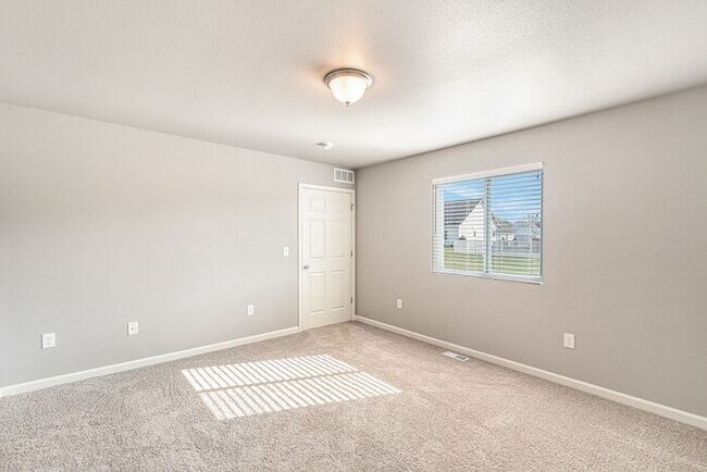 Building Photo - 4082 Autumn Hue Ln