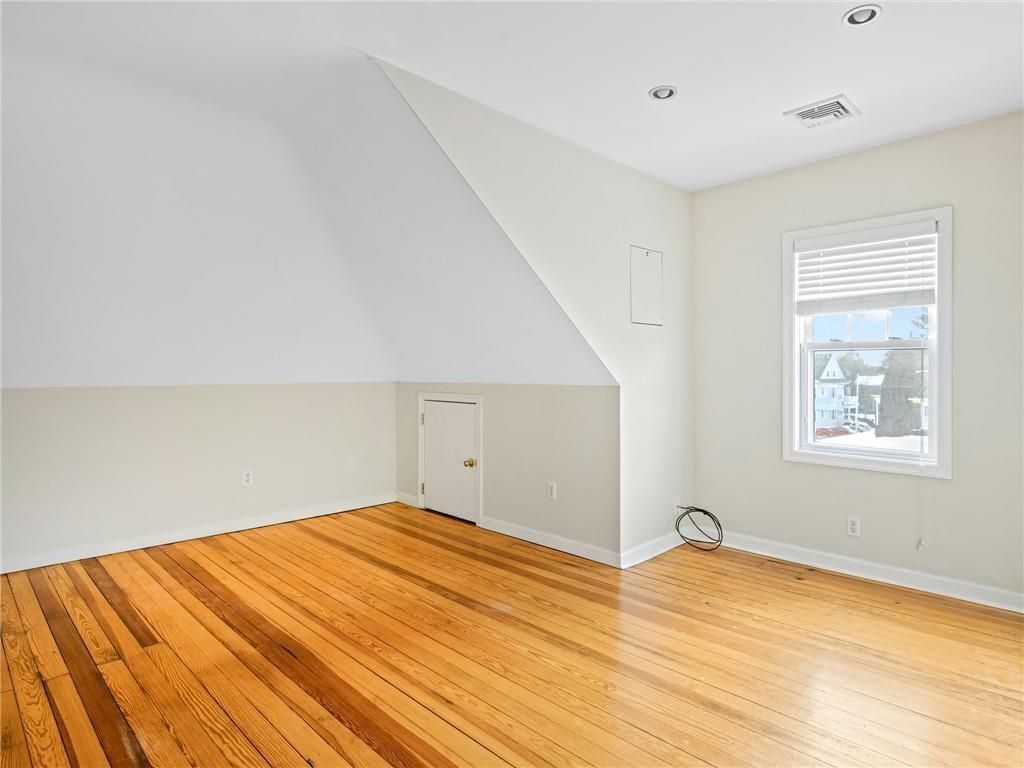 Building Photo - 22 Hudson Pl