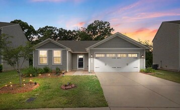 Building Photo - 2515 Willow Pond Ln SE
