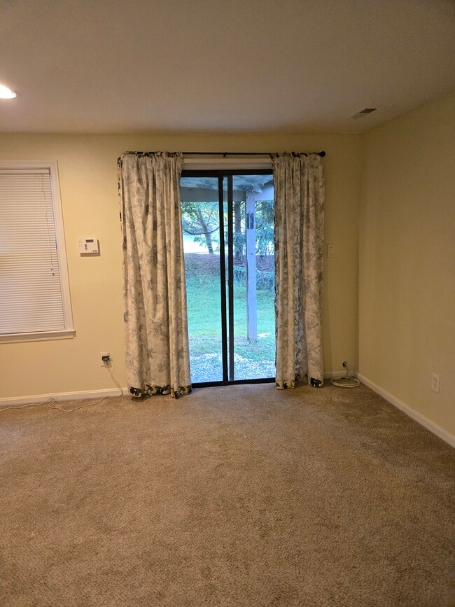 Building Photo - 8501 Hawk Run Terrace