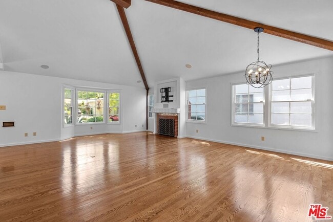 Building Photo - 2411 Castle Heights Ave