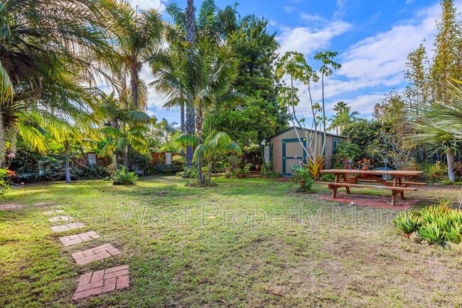 Building Photo - 754 Del Riego Ave