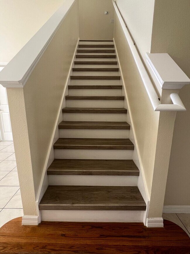 Building Photo - 4 Bedroom House in Eagle Creek, Lake Nona