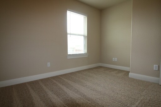 Building Photo - COMING SOON! Stunning 3BR/2.5BA Townhome with Attached Garage & Fenced Yard - Benbrook, TX | Minu...