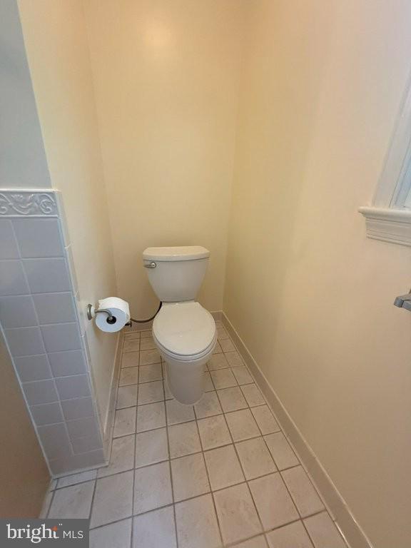 Building Photo - 7801 Cliffside Ct