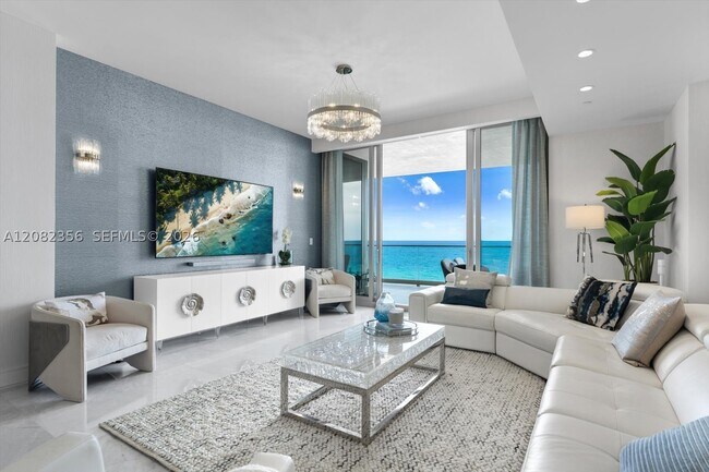 Building Photo - 17901 Collins Ave