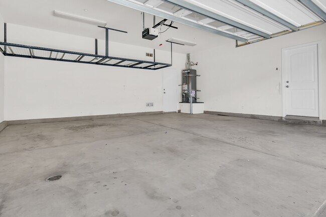 Building Photo - 4822 Brookside Ave