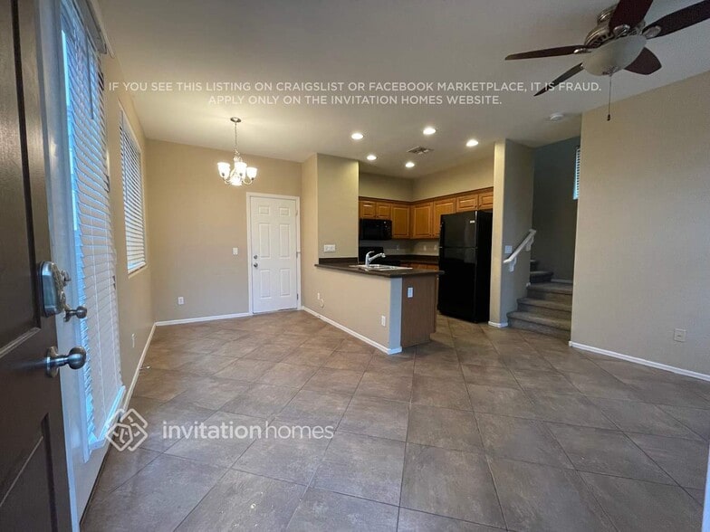 Building Photo - 451 S Hawes Rd