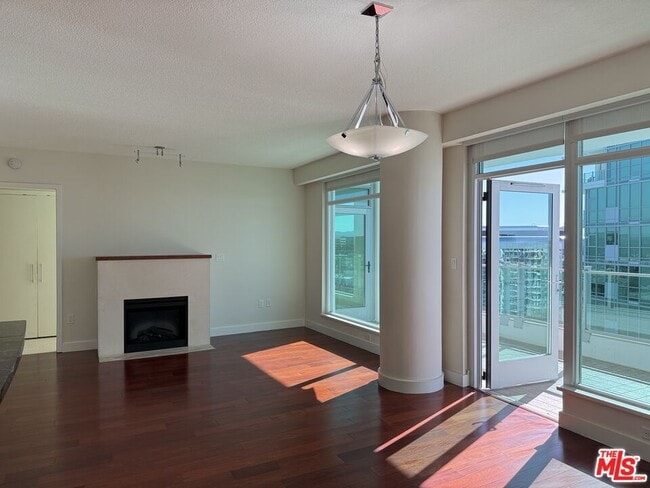 Building Photo - 3141 Michelson Dr