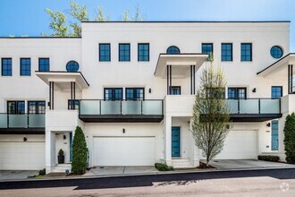 Building Photo - 1337 Grey Fox Ct NE